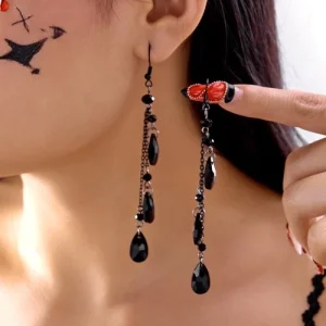 Retro Black Crystal Blood Drop Dangle Earrings Hook Women Jewelry Halloween Gift